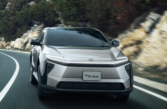 千葉某何ページ りくろーおじさん Amazon.co.jp: りくろーおじさん 薪パイ 8本