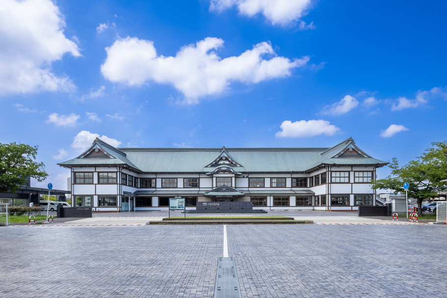 本社屋